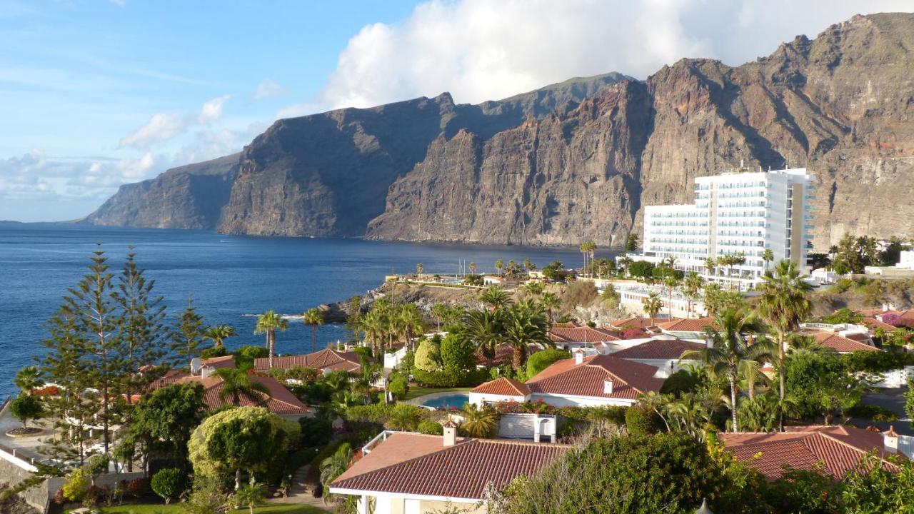 Apartment Mit Sonnenterrasse Und Panorama - Meerblick, 5 Min. Von Hafen + Strand Acantilado de los Gigantes Buitenkant foto