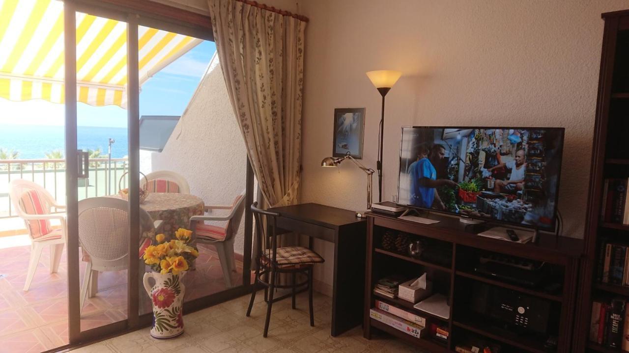 Apartment Mit Sonnenterrasse Und Panorama - Meerblick, 5 Min. Von Hafen + Strand Acantilado de los Gigantes Buitenkant foto